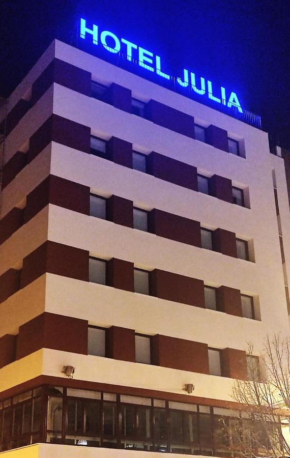 Hotel Julia Aranda de Duero Ngoại thất bức ảnh