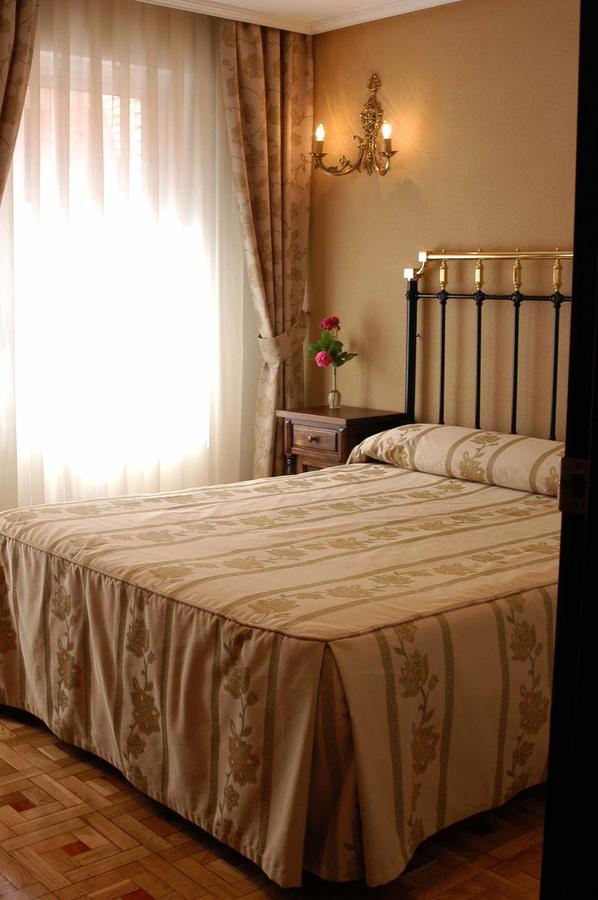 Hotel Julia Aranda de Duero Phòng bức ảnh