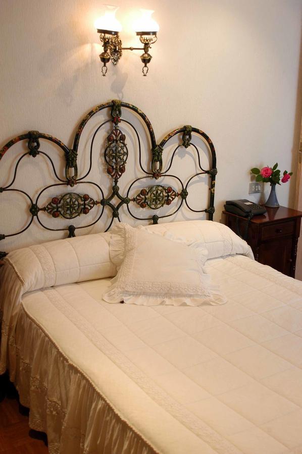 Hotel Julia Aranda de Duero Phòng bức ảnh
