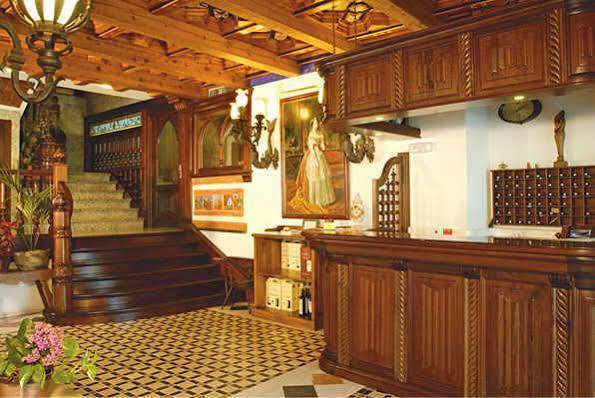 Hotel Julia Aranda de Duero Ngoại thất bức ảnh